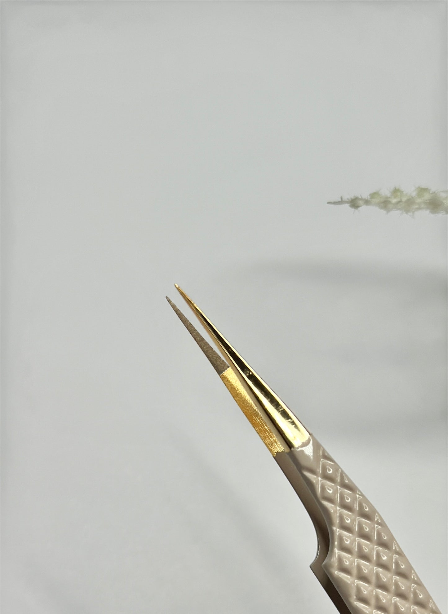 Straight isolation Tweezers✨ (Latte Gold)