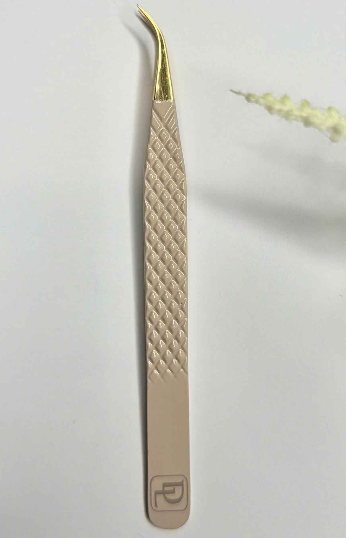 Curve Isolation Tweezers(Latte Gold)✨